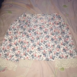 Floral 3/4 Sleeve Hollister Top